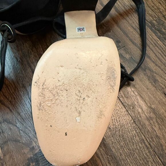 Larroude Ari Ankle Strap Platform Heels - Picture 7 of 8